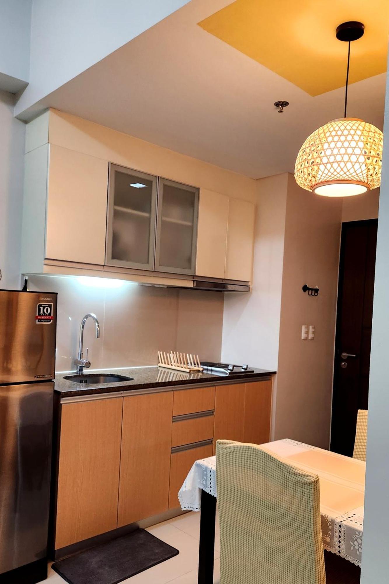 House Of B&Y At 101 Newport Across Naia T3 Apartment Manila Exterior photo